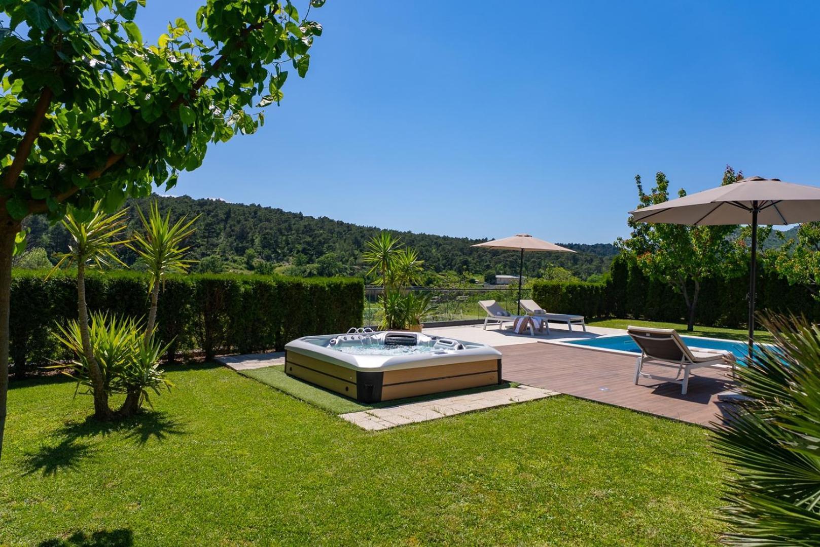 Villa Agava With Heated Pool, Jacuzzi, Sauna, Gym, 4 En-Suite Bedrooms Gata Eksteriør bilde